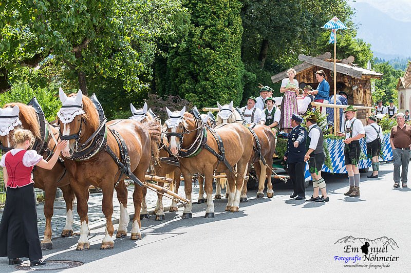 Partenkirchen-Festzug-2013-5.jpg